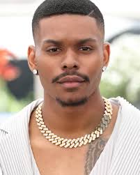 Mari ⭐️ (@aubreyomari) • Instagram photos and videos