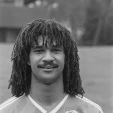 TOP 25 QUOTES BY RUUD GULLIT