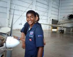 On february 26, 2012, trayvon martin, an african american teen walking home from a trip to a convenience store, is fatally shot by george zimmerman, a neighborhood watch volunteer patrolling. Florida University To Award Posthumous Degree To Trayvon Martin The New York Times