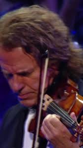 Do you remember this breathtaking performance by André in New York? "Music  of the Night" from Phantom of the Opera was unforgettable! 🌙 Get ready to  hear it again in a beautiful new version