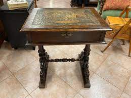 Antique coffee tables for sale in london by marylebone antiques. Antique Walnut Coffee Table 1920s For Sale At Pamono