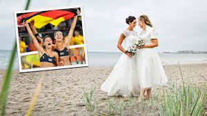 Ehefrau Ist Schwanger Baby Freuden Auch Fur Gold Kira Sport Mix Bild De