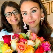 Katie Pothier's Instagram, Twitter & Facebook