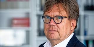 Wenn meine eltern vereist sind, muss ich bei einer freundin übernachten. Kinder Von Deutschen Is Anhangerinnen Hannoverscher Rechtsanwalt Zieht Gegen Die Bundesregierung Vor Gericht