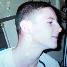 Smirking murderer posts gloating prison selfies