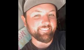 Sean Clarkin's Instagram, Twitter & Facebook