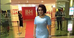 Telemovie suami muda full ifa raziah dazrin kamarudin. 2 Foto Baju Ketat Ifa Raziah Di Abpbh29 Hingga Menonjolkan Susuk Tubuhnya Malaysia Is Malaysia