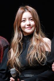 Brave girls debuted in april 2011 with their debut album, brave girls: Brave Girls Yujeong Rollin Showcase Brave Girl Kpop Girls Girl Day