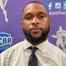 Chad Simpson (@Givechaddaball)