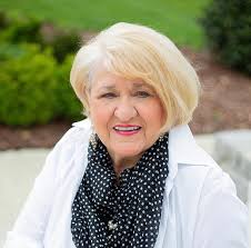 Raising Up Dreamers: Find and Grow Your Child's God-Given Talents: Erwin,  Shelia: 9781589979994: Amazon.com: Books