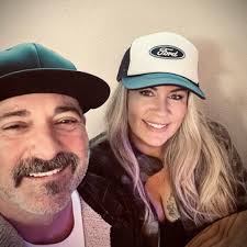 WANTED!!!!REWARD!!!! CAITLIN BIGGS/WYLIE & AUSTIN WYLIE CHILD NEGLECT  FUGITIVES This couple may be found living the van life or working as a  marijuana processor. Arrests warrants have been issued for two Cyril