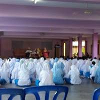 Semalam, menteri kanan keselamatan, datuk seri ismail sabri yaakob mengumumkan pusat perniagaan medan 88 bandar baru salak tinggi, sepang dikenakan pkpd sehingga 25 november. Photos At Smk Bandar Baru Salak Tinggi Sepang Selangor