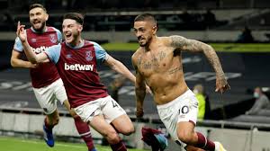 Read the latest west ham united news including live scores, fixtures and results plus updates from manager david moyes and transfer deals at london stadium. Premier League Tottenham Throw Away Three Goal Lead As West Ham Grab Remarkable Draw Eurosport