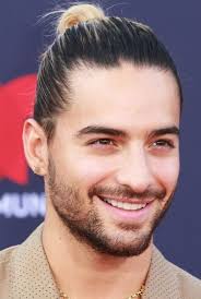 'hawái', el sencillo del cantante colombiano, ya cuenta con más de 38 millones de vistas en youtube. Maluma Objected At A Wedding Is It A Message For Natalia Barulich Right Now News
