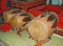 Bila dalam ekonomi laut tersebut fitoplankton banyak yang mati karena air laut menjadi keruh oleh. Inilah 10 Alat Musik Tradisional Dari Jawa Tengah Rumah Belajar
