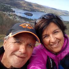 Yesterday we started the hike by the water....and we ended up there🤣We  couldn't leave such a beautiful place, so in the end we just had a walk and  dinner at a famous