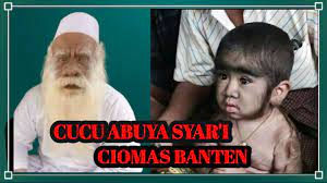 Ketiga, arti atau makna yang dalam. Viral Cucu Ulama Paku Banten Abuya Syar I Youtube