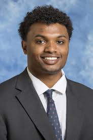 Former Stockdale baseball star Smith building momentum in college summer  league