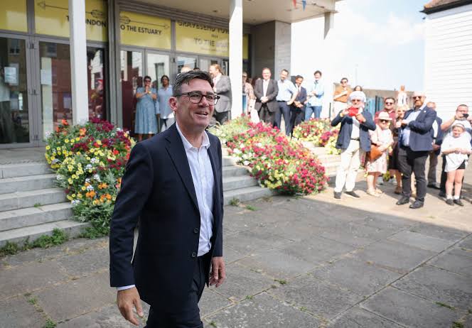 After decade of chaos, UK's ruling Labour Party gambles on Andy Burnham |  Reuters