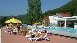 Piscine Ete Hiver Les Aqualies Niederbronn Les Bains Visit Alsace
