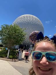 Hey guys! I'm Lindsey!