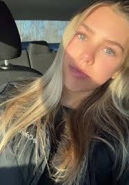 Antonique Stewart's Instagram, Twitter & Facebook