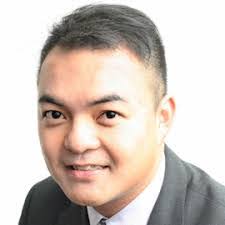 Victor Kwan's Instagram, Twitter & Facebook