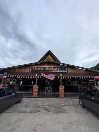 Restoran Lumut Ikan Bakar