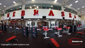 Jul 01, 2021 · as frost walked off the field, his boss, standing in a mist, met him near the locker room for a congratulations. Tommarstonengl254