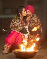 5 266 Likes 22 Comments Punjabi Couples Punjabi Coupless On Instagram Punjabi Couple Cute Couple Poses Wedding Couple Poses Photography