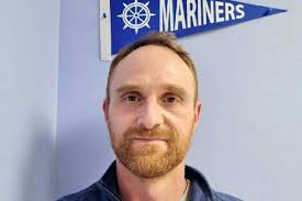 A friendly rivalry helped prepare new Deer Isle-Stonington basketball coach