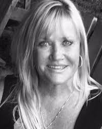 Bobbie Weldon's Instagram, Twitter & Facebook