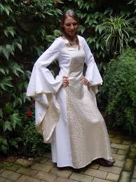 We did not find results for: Hochzeitskleid Lauretta Mittelaltergewand 129 00 Hochzeitskleid Lauretta Mittelaltergewand Kaufen