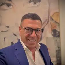 Marco Mayer: Makler aus Wiesbaden