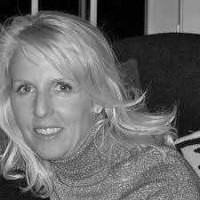 Kathleen Brackett's Instagram, Twitter & Facebook