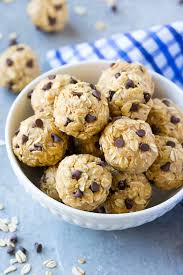 Filled with cocoa powder, oats, and peanut butter, they're delicious and easy to if you've never tried no bake cookies before, drop what you're doing and make this recipe asap. Easy No Bake Protein Energy Bites Recipe Healthy Fitness Meals