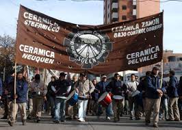 He was showing us how the workers fended off eviction by armed police, defending their democratic workplace with slingshots and the little ceramic balls normally used to pound the patagonian clay into raw material for tiles. Zanon Fasinpat Democratic Self Management For Workers Religiousleftlaw Com