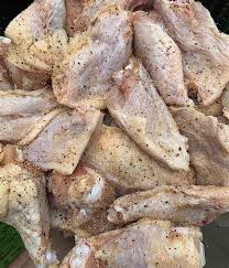 There are 380 calories in 2 serving of first & second sections frozen chicken wings by kirkland signature from: Costco Garlic Chicken Wings Gameday Garlic Parmesan Chicken Wings We Were Looking For Something Comforting And Warming Foodbloggermania It