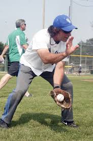 Get the latest news, stats, videos, highlights and more about relief pitcher carmen pignatiello on espn. Retired Pros Give Kids Baseball Pointers Shaw Local