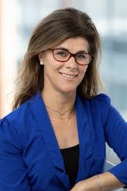 Nicole Sisson's Instagram, Twitter & Facebook