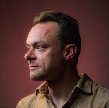 What is the process to sign up for open mic at Funny Bone in St. Louis?