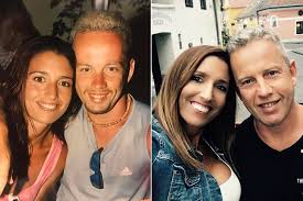 Schobert norbi a videókat megnézheted vagy akár le is töltheted. Rubint Reka Igy Nezett Ki A Plasztikai Mutetje Elott Ra Se Ismerni Hazai Sztar Femina