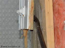 Que vous soyez locataire, peu bricoleur ou que vous vouliez tout simplement garder vos murs intacts, il existe des produits malins et de bonnes idées pour éviter les trous. Faire L Installation D Une Fenetre De Pvc