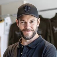 10+ "Thomas Macho" profiles