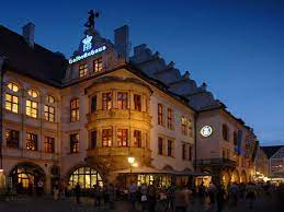 As a replica of the legenda. Das Hofbrauhaus Am Platzl Alle Infos Zum Munchner Original