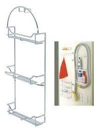 Básicamente, un placard à balais es esto o esto (a la derecha) pero se puede usar la expresión en sentido figurado para designar un cuarto pequeñito o sin ventanas. 10 Meilleures Idees Sur Placard A Balai Placard A Balai Rangement Aspirateur Idee Rangement