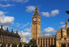 Avec un tiers d'espaces verts, londres est l'une des villes les plus vertes au monde. Big Ben L Horloge La Plus Celebre De Londres Destination Londres