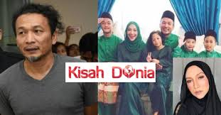 Pengurus ziana, lisa aryanti tahir memberitahu mstar online yang ziana zain telah melahirkan anak kembarnya secara pembedahan (caesarian). Saya Ajar Mengaji Solat Tapi Dia Bebal Rotan Hingga Lebam Suami Ziana Zain Didakwa Cederakan Anak Kisah Dunia