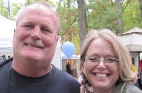 robbie moriarty: Dwayne Cobb and Mary Noelker/ KGAC Art Fair