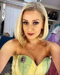 Rae Stroud's Instagram, Twitter & Facebook